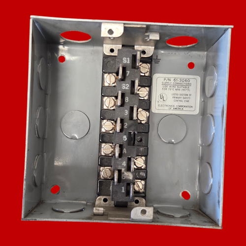 Fireye Closed Wiring Base For all M-Series Products, 61-3060