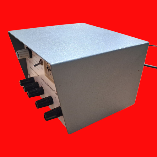 Eurotherm Portable Millivolt Source and Thermocouple Simulator- Type 039