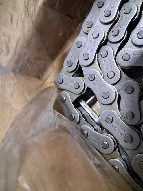 MAXCO ANSI Standard #100  1-1/4" Pitch Riveted Industrial Roller Chain 20FT. Length