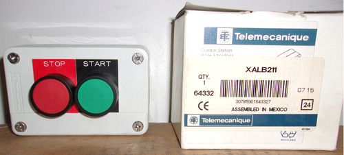 Telemecanique XALB211 Pushbutton Station