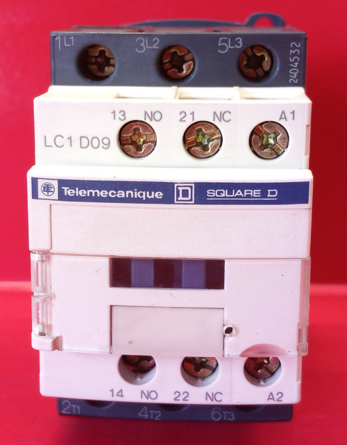 Telemecanique LC1D09B7 Contactor