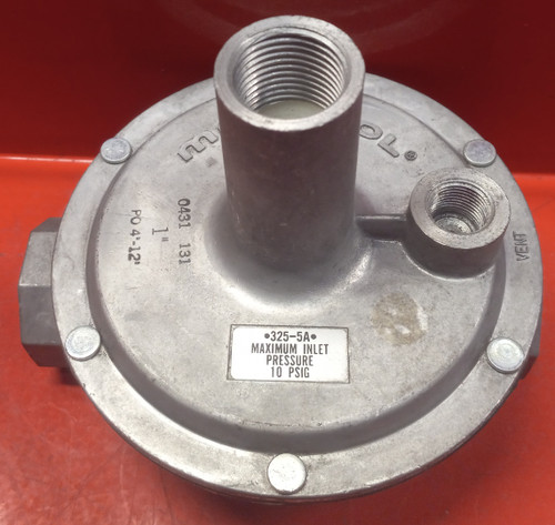 Maxitrol 325-5A Gas Regulator 1"