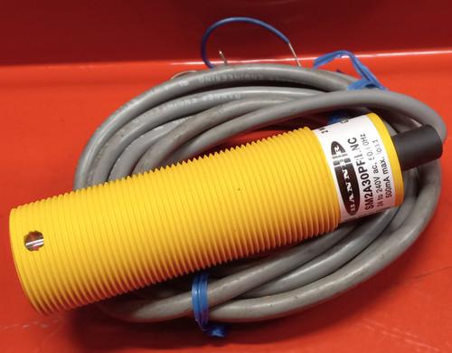 Banner SM2A30PRLNC Opposed Mode Barrel Sensor