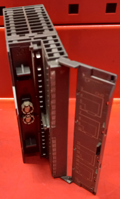 Siemens 6ES7 332-5HD01-0AB0 Analog Output Module