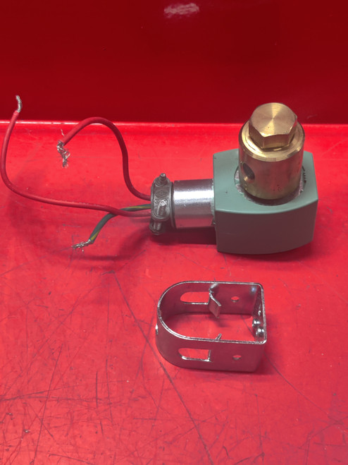 ASCO 8320G029 120/60AC 3-Way Brass 1/8 In Solenoid Valve ASCO 8320G029 120/60AC 3-Way Brass 1/8 In Solenoid Valve