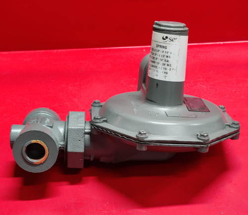 Sensus 143-80 Service Regulator 3/4", Green Spring