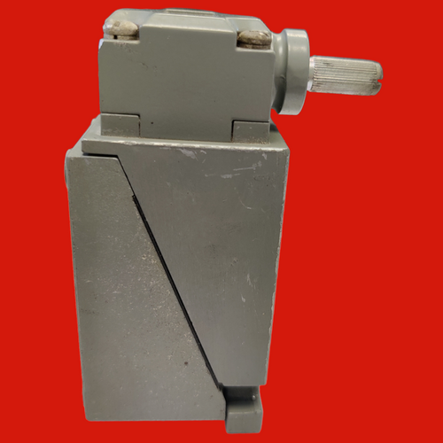 Allen Bradley Oiltight Limit Switch 802T-ATP Series J