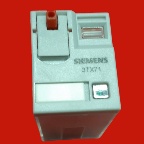 Siemens 3TX7111-3PF13 Plug-In Relay