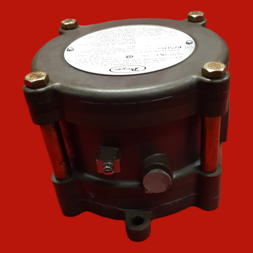 Dwyer 1950G-20-B-120-NA Explosion-Proof Differential Pressure Switch