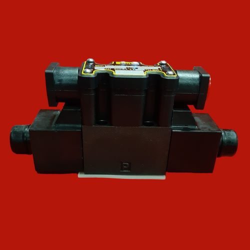 Parker D1VW004CNYC Directional Control Valve, Double Solenoid, 3 Position, Spring Centered