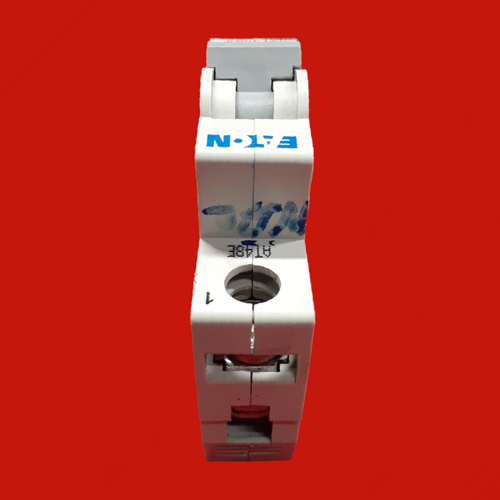 Eaton WMZS Series 20A Molded Case Circuit Breaker, WMZS1B20