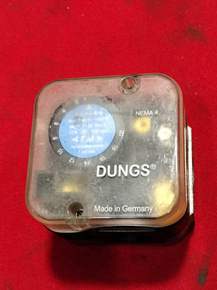 olivenbaum mit dünger besprühen Purgrün Olivenbaum-Dünger 1 Liter main image 1