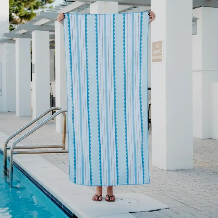 Katydid Bow Towel