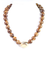 Caroline Hill Brooklyn Bold Stone Necklace Brown Caroline Hill Brooklyn Bold Stone Necklace Brown