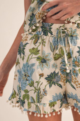 &merci Women's Floral Print Pom-Pom Top and Shorts Set - Cream Blue Floral