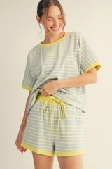 Jodifl Women's Blue Stripe Casual Top & Shorts Set
