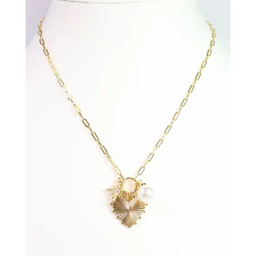 Caroline Hill Sangrail Heart Charm Necklace Gold Caroline Hill Sangrail Heart Charm Necklace Gold