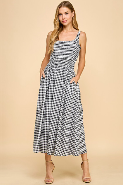 TCEC Black Gingham Smocked Bodice Midi Dress TCEC Black Gingham Smocked Bodice Midi Dress