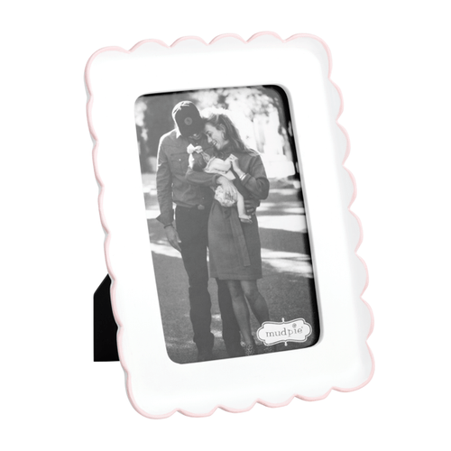 Mud Pie Pink Scalloped Resin Frame