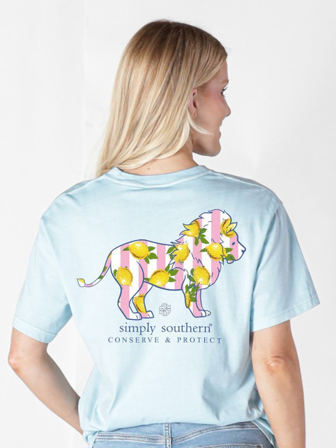 Simply Southern Women's Lion Lemon Track Tee - Ice