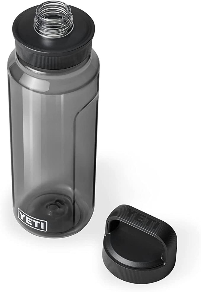Yeti Yonder 1L/34 oz Water Bottle with Yonder Chug Cap - Charcoal