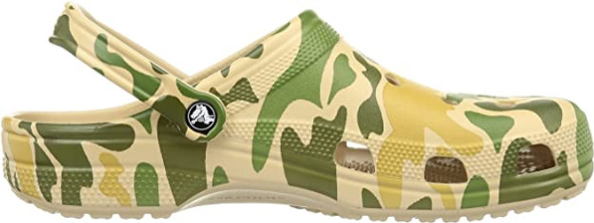 Crocs Unisex Adult Classic Printed Camo Clog - Chai/Tan