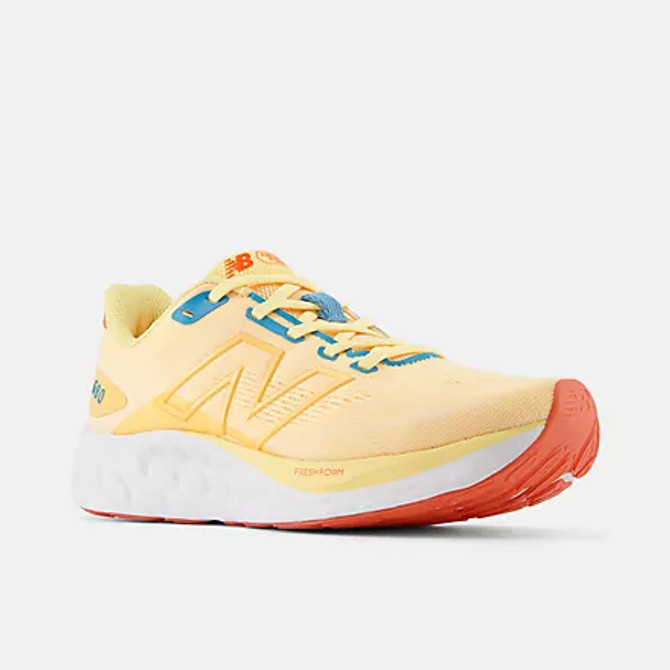 New Balance Women's Fresh Foam 680v8 - White Peach