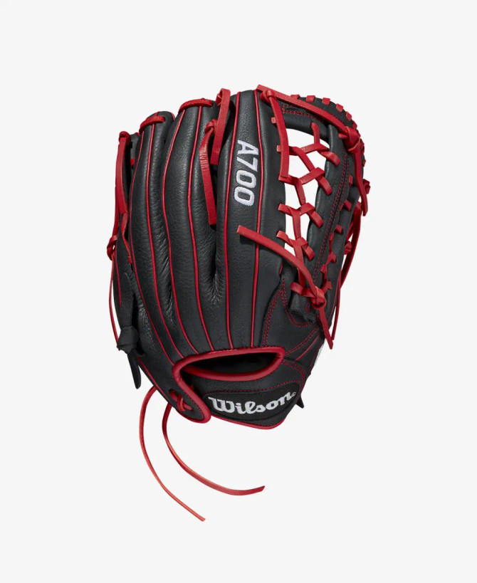 2022 Wilson A700 12" Outfield Baseball Glove (Right Hand Throw)