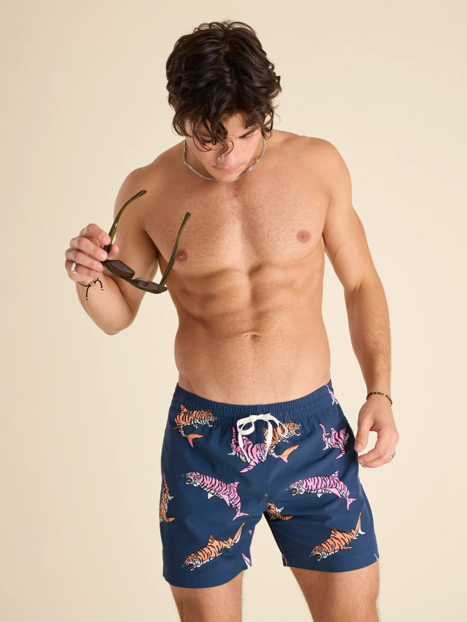 Chubbies The King of the Sea Classic Swim Trunk - 5.5"