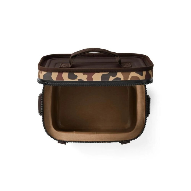 Yeti Hopper Flip 8 Soft Cooler - Wetlands Camo