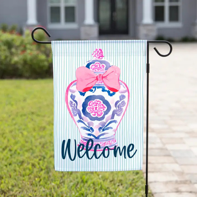 The Navy Knot Pink & Blue Ginger Jar