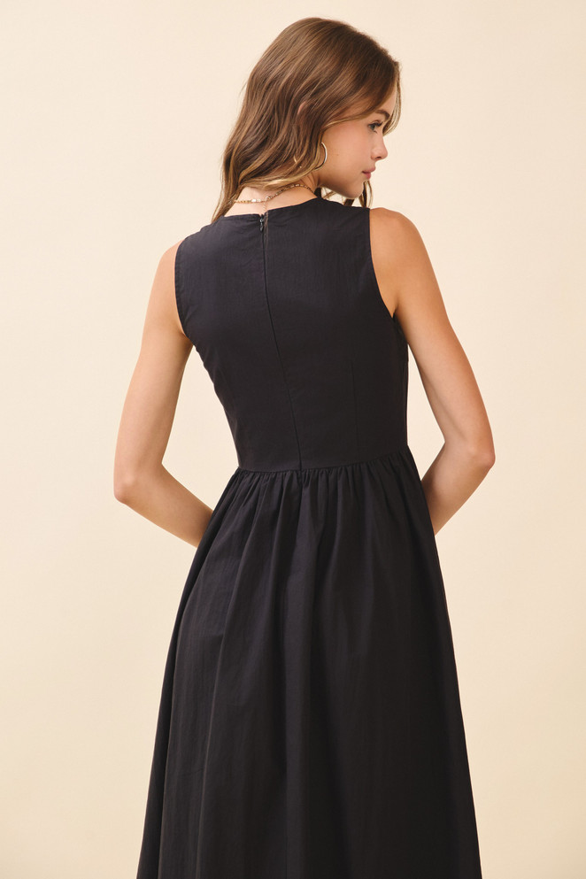 TCEC Black Sleeveless Fitted Bodice A Line Silhouette Dress