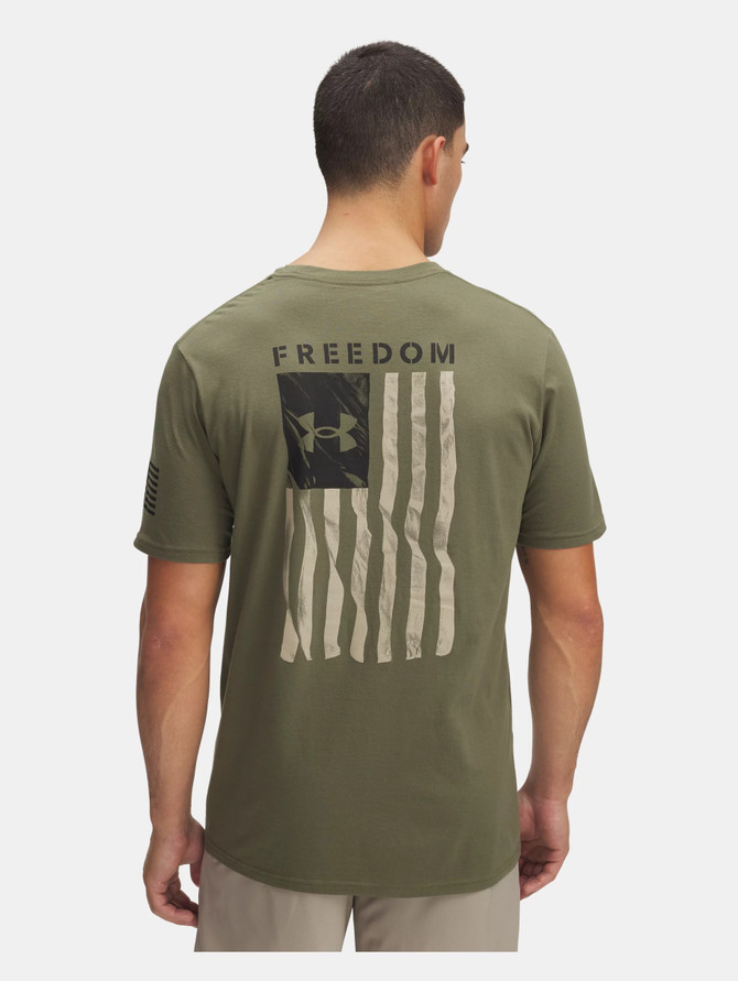 Under Armour UA Freedom Flag Men's T-Shirt - Marine OD Green/Desert Sand Under Armour UA Freedom Flag Men's T-Shirt - Marine OD Green/Desert Sand