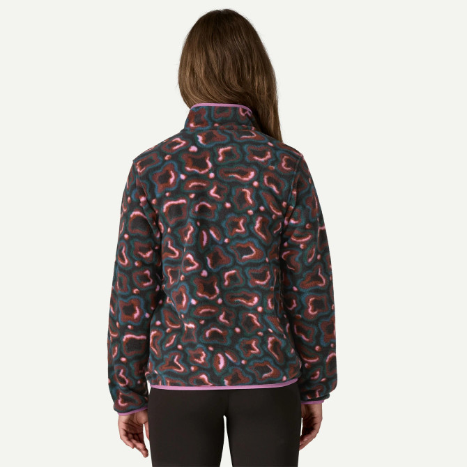 Patagonia Women's Lightweight Synchilla Snap-T Fleece Pullover - Soft Spirea: Dried Vanilla Patagonia Women's Lightweight Synchilla Snap-T Fleece Pullover - Soft Spirea: Dried Vanilla