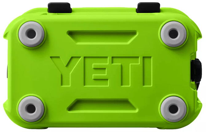 YETI Roadie 15 Hard Cooler - Venom