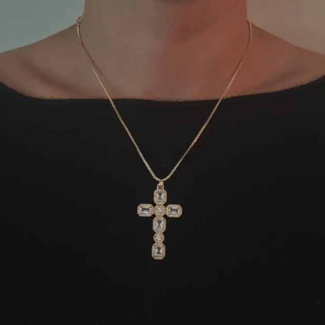 Ellison+Young Vintage Sparkle Cross Pendant Necklace