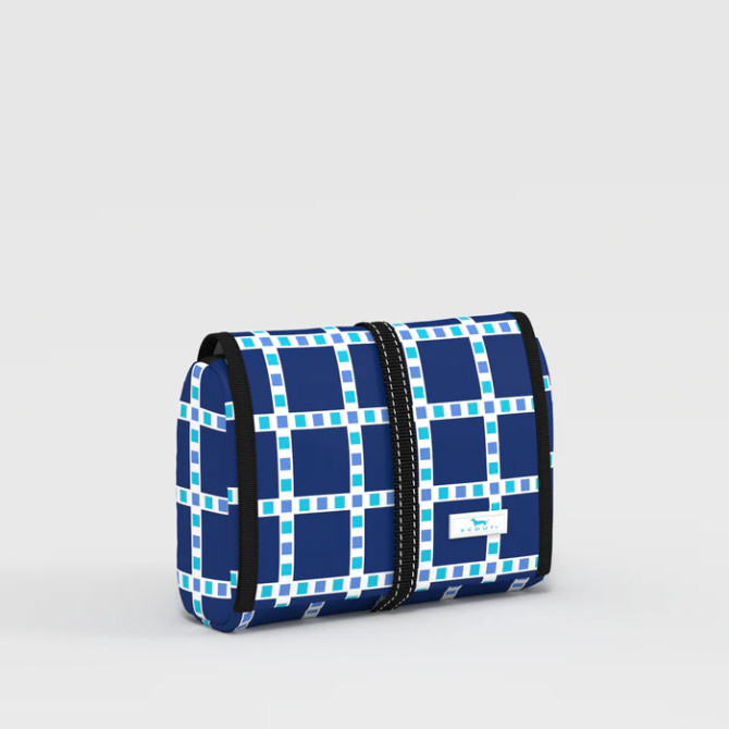 Scout Frame of Mind Beauty Burrito Hanging Toiletry Bag