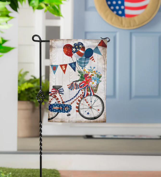 Evergreen American Classic Bicycle Moire Garden Flag
