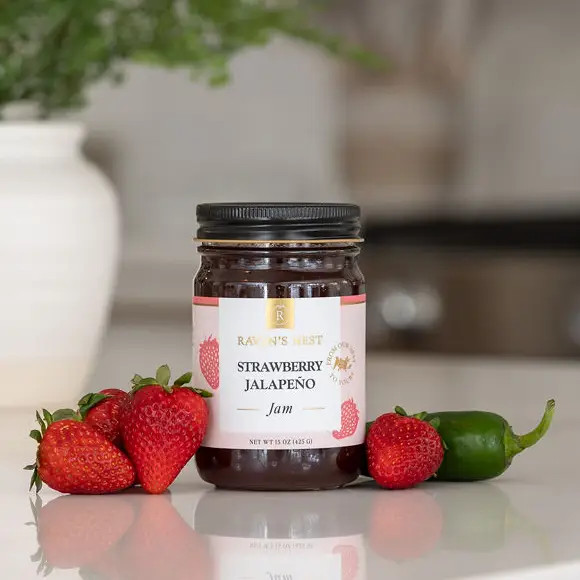 Raven's Nest Strawberry Jalapeño Jam - 15 oz.