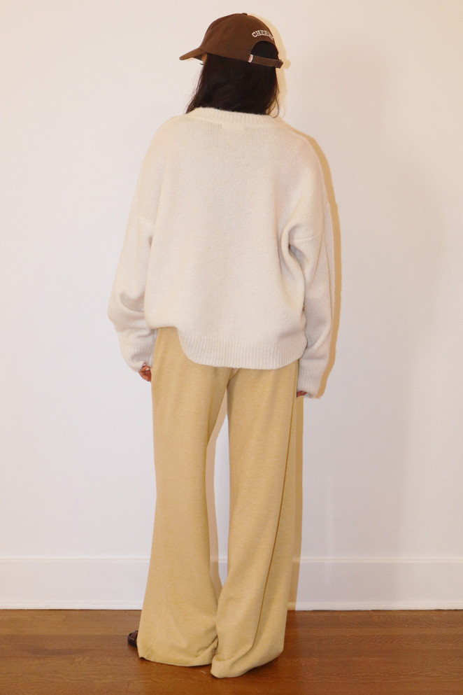 Bailey Rose Women's Cream Trout Graphic Knit Sweater