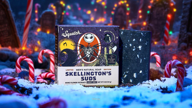 Dr. Squatch Bar Soap Skellington's Suds