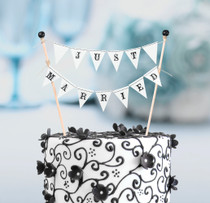 Just Married Cake Bunting