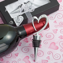 Distinctively Modern Heart Design Wine Bottle Stopper