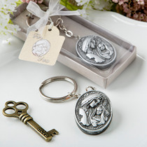 Madonna And Child Themed Key Chain From White Dream