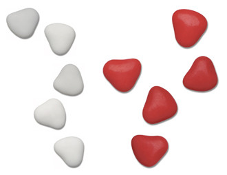 1kg Chocolate Heart Dragees 3cm Ivory