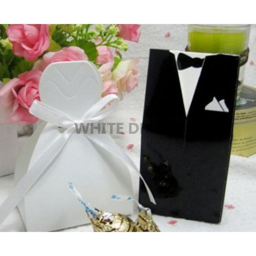 Bride Dress & Groom Tux Wedding Favour Boxes | Black & White