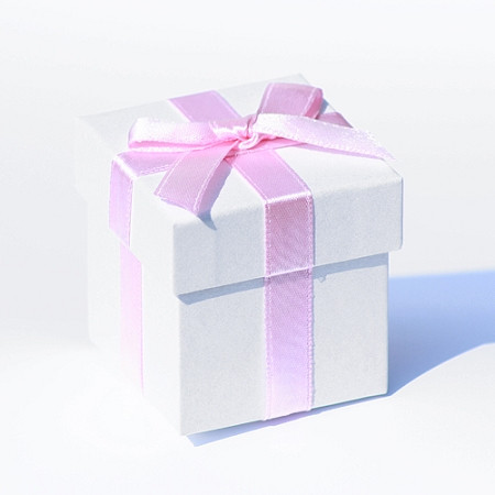6 x White Pearlised Box With Pink Ribbon And Tissue Paper