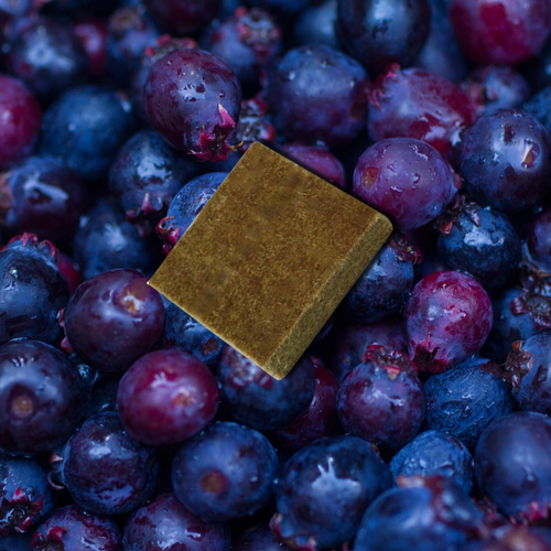 Delectable wild berry essence of blueberry, rap berry and a hint of ocean vanila