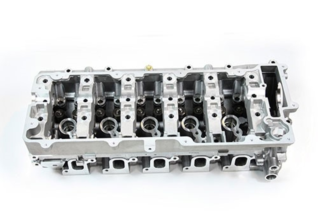 LDF500170-CYLINDER HEAD ASSY