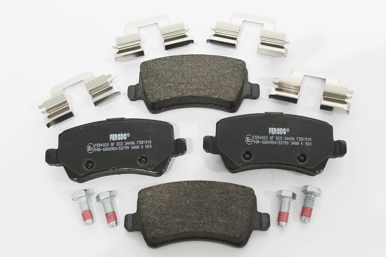 LR134695F-BRAKE PAD SET